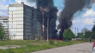 Rusia nu &icirc;ncetează bombardamentele din Ucraina. Mai mulți oameni, printre care și copii, au fost răniți &icirc;n urma atacurilor din Harkov