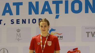 Daria s-a calificat &icirc;n finala de la 50 de metri spate, după ce a c&acirc;ştigat prima semifinală cu un timp de 28,59 secunde.