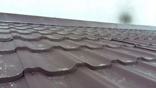 Un bătrân a fost înșelat de 28.000 de lei, prin metoda ”acoperişul”