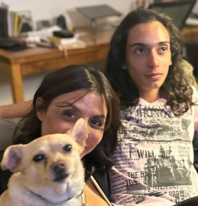 Drena De Niro, în vârstă de 51 de ani, nu și-a cunoscut niciodată tatăl biologic și a fost adoptată de familia De Niro la vârsta de 9 ani.