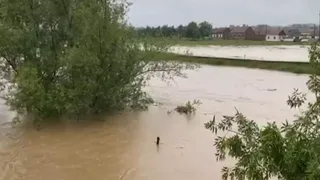 Județul Caraș-Severin se află sub avertizare de vreme rea!  Cod ROȘU de inundații