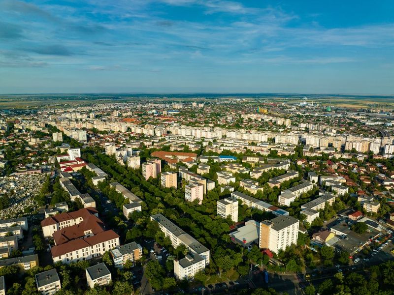 Nu ratați sâmbătă, de la ora 15:00, o nouă ediție ”ROventura”, prezentată  de George Mihai și Andreea Străvoiu, numai la Kanal D.