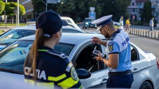 S-a promulgat legea pentru persoanele care conduc fără permis și/sau sub influența alcoolului. Vor ajunge direct la închisoare