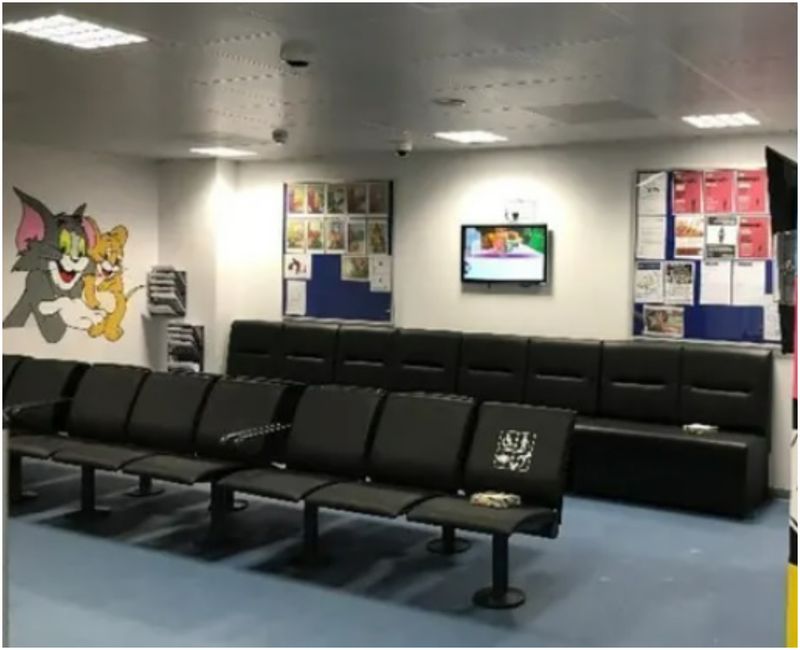 Unitatea din Kent este un centru de primire pentru copiii neînsoţiţi care ajung în Marea Britanie pe mare, la bordul unor mici ambarcaţiuni.