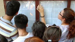 Un absolvent de clasa a 12-a a ajuns să regrete după ce a depus contestație la BAC. Elevul obținuse inițial media 9,91