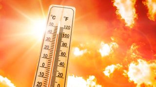 Val de căldură extremă! Europa se află sub cod roșu de caniculă, cu temperaturi de 44 de grade Celsius