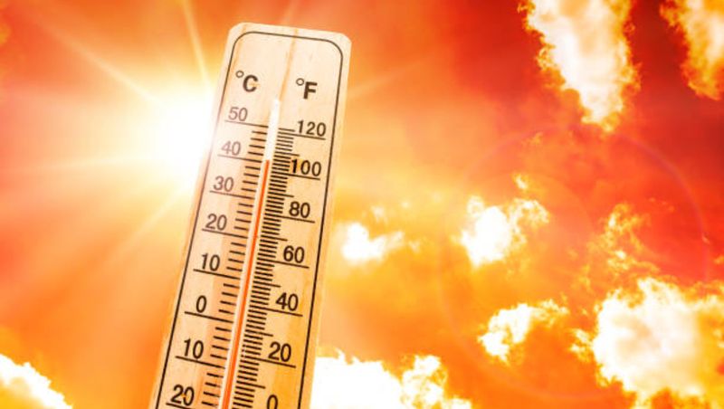 Val de căldură extremă! Europa se află sub cod roșu de caniculă, cu temperaturi de 44 de grade Celsius