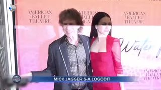 VIDEO - Mick Jagger s-a logodit cu balerina Melanie Hamrick