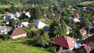 VIDEO- Vacanța ideală la bunici există &icirc;ntr-o tabără din Maramureș. Locul unde povestea se &icirc;nt&acirc;lnește cu realitatea