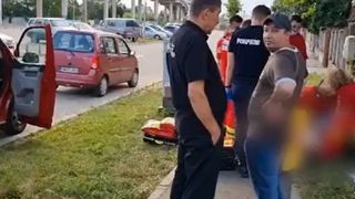 Zeci de minute s-au chinuit medicii să &icirc;l readucă la viață pe bărbat.