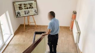 Oamenii recunosc că le era luată pensia și ajutorul social.