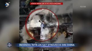 VIDEO - Incendiu violent într-un sat străvechi din China