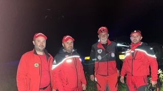 VIDEO- Patru turiști au fost salvați de pe Munții Rodnei, după ce s-au abătut de la drum