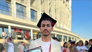 Tocmai a absolvit facultatea de marketing și &icirc;și dorește să-și continue cariera &icirc;n acest domeniu.