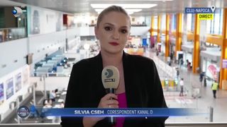 Sute de rom&acirc;ni blocați pe aeroport