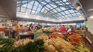 O nouă piață pentru bucureșteni. Piața Norilor, din Sectorul 4, s-a deschis astăzi