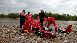 Un copil de 14 ani s-a &icirc;necat &icirc;n Prut. Băiatul plecase la scăldat