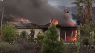 Cel puțin 500 de persoane au fost evacuate din Insula Palma, după un amplu incendiu de vegetație