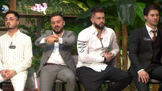 Acuzații &icirc;ntre băieții din Casa Iubirii. Ionuț se teme să nu piardă &icirc;n fața lui Robert