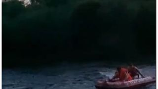 Intervenţia pompierilor a fost una dificilă din cauza curenţilor puternici.