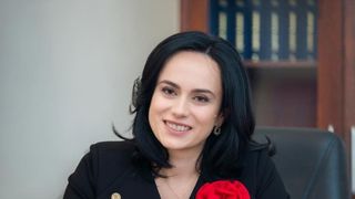 Simona Bucura Oprescu