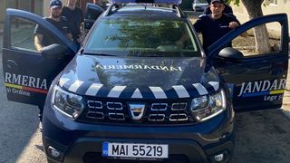 Amendă de 1000 de lei pentru un bărbat care a făcut grătar pe trotuar