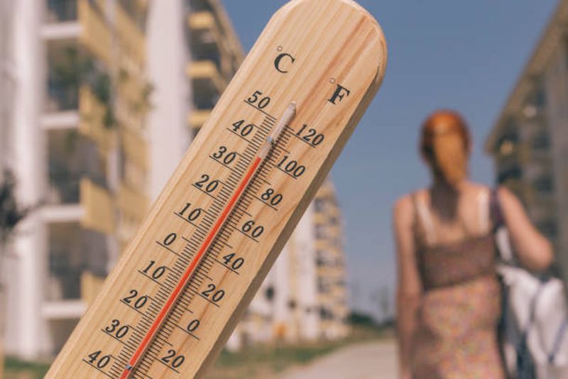 Vremea extremă a cuprins întreaga planetă. Averismentele meteorologilor și riscurile pentru sănătate