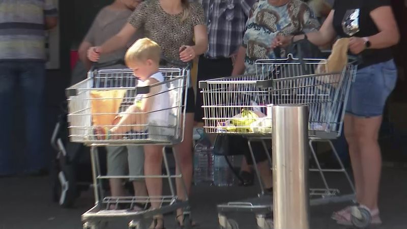 De la un an la altul, alimentele s-au scumpit cu 35 la sută în țara vecină