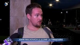 VIDEO - John Malkovich a venit în România! Celebrul actor va susține o serie de spectacole