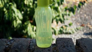 Un bărbat a ajuns &icirc;n stare gravă la spital după ce a adormit la soare, pe plajă 