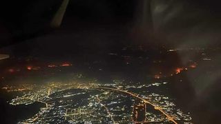 A patra zi de incendii puternice &icirc;n Grecia. Cea mai grea luptă cu flăcările a fost &icirc;n Rodos &bdquo;Condiţiile răm&acirc;n dificile&rdquo;