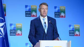 Astăzi este Ziua Aviației Române și a Forțelor Aeriene. Președintele Klaus Iohannis a transmis un mesaj: „Sărbătoriți astăzi, cu mândrie, apartenența la marea familie a Aviației Române și a Forțelor Aeriene”