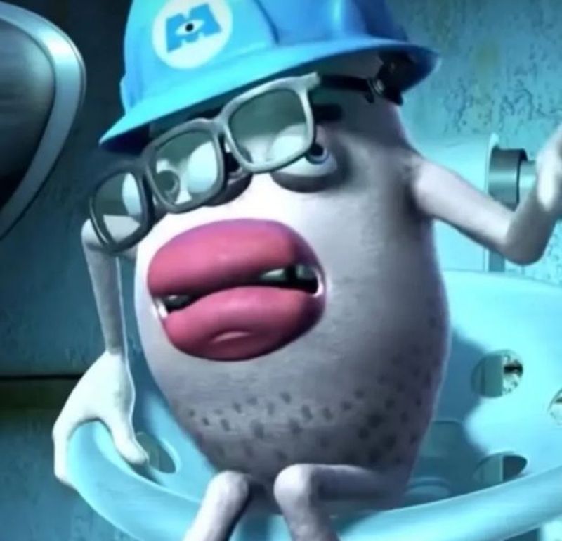 Greșeala teribilă făcută de o femeie care a vrut ruj permanent pe buze: „Toți spun că arăt ca un monstru!”