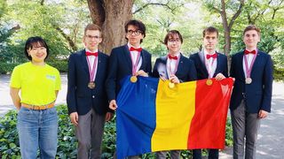 Performanța elevilor români la Olimpiada de Fizică din Japonia! S-au clasat pe locul 1 în Europa și pe locul 3 mondial. 5 medalii pentru România