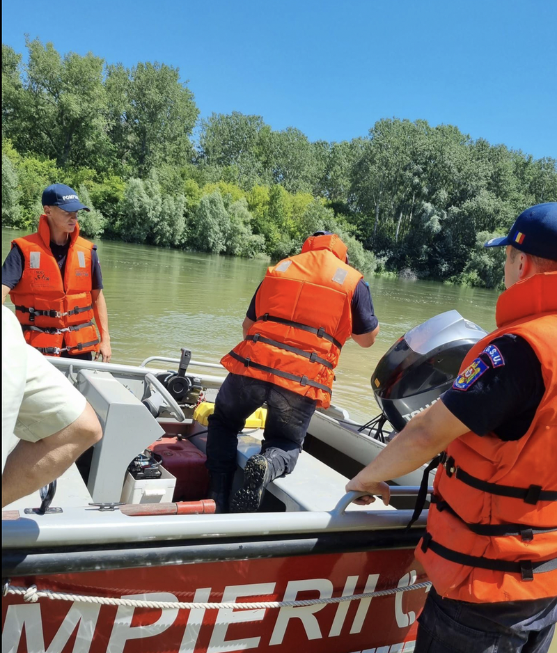 Trupul adolescentului de 16 ani, dispărut în apele Prutului, a fost găsit după patru zile de căutări