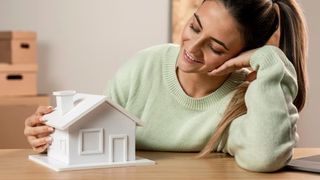 Proprietarii &icirc;și vor putea consolida mai ușor locuințele &icirc;n caz de cutremur. Legea a fost promulgată: &bdquo;A fost eliminată regula absurdă a unanimității&rdquo;