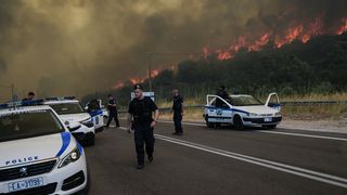 Incendii Grecia 2023. Există risc ridicat să apară noi focare