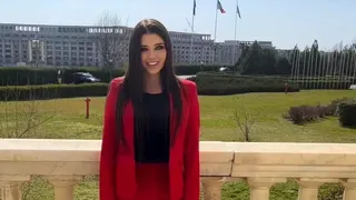 Elena Băsescu, fiica fostului președinte Traian Băsescu, și-a făcut debutul ca jurnalist