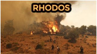 Insula Rhodos, mistuită de incendiile violente care se extind în Grecia - HARTA