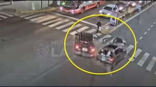 VIDEO. Momentul șocant &icirc;n care femeia scapă cu viață