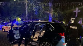 VIDEO- BLOCADA, în plină desfăsurare. Acțiunile și raziile polițiștilor, asistați de jandarmi, continua în județul Brăila