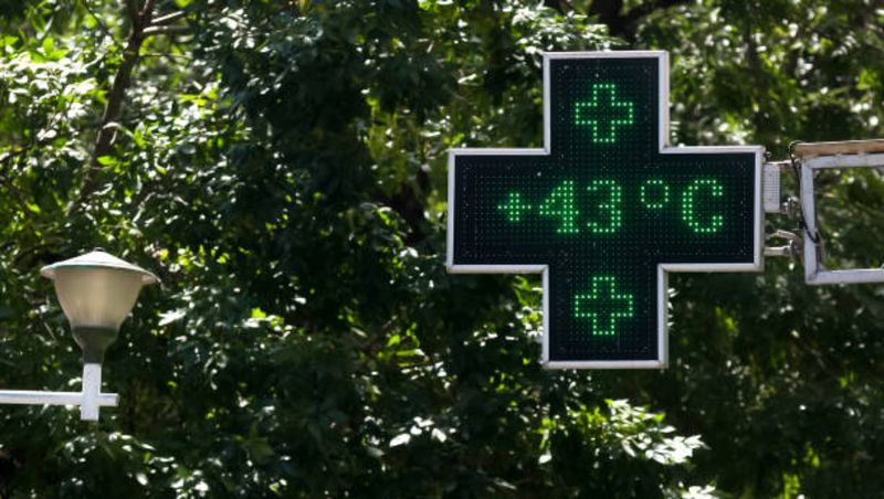 O nouă săptămână de foc pentru România! Începe cea mai fierbinte săptămână a acestui an: Unde se vor înregistra temperaturi de peste 42 de grade la umbră