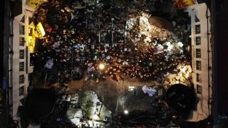 Incidentul șocant a avut loc la Școala medie nr. 34 din Qiqihar, provincia Heilongjiang, unde echipa de volei feminin se antrena.