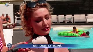 VIDEO - Manechinele se refugiază din fața caniculei la piscine. ”Cred că cel mai important este să ne distrăm și să se vadă asta și în poze”