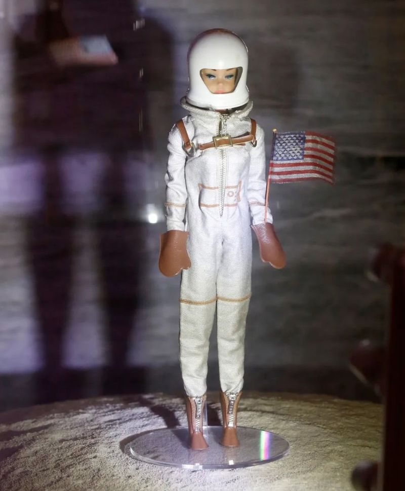 Wells și colegii săi au decis să testeze modele la scară pentru a se asigura că spray-ul de azot lichid funcționează. 