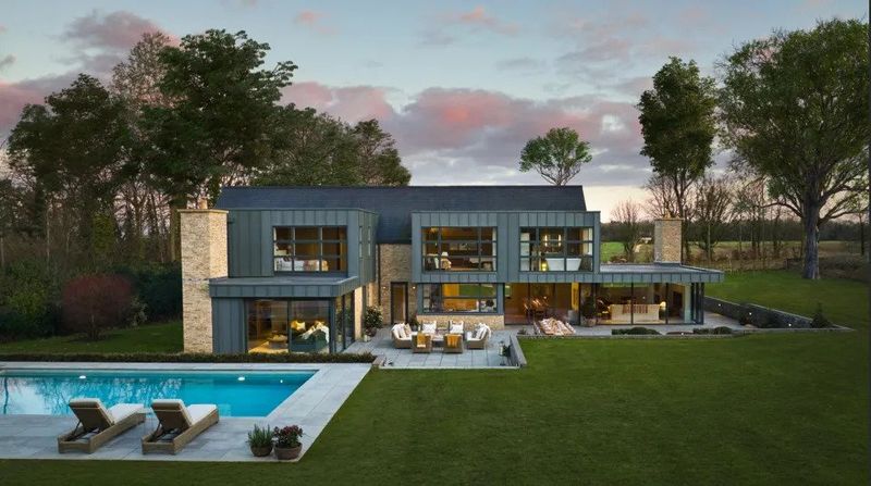 Tăticul norocos a câștigat o casă de 4 milioane de euro, după ce a donat doar 40 de euro: „Înainte am câștigat o cutie cu șase prăjituri”