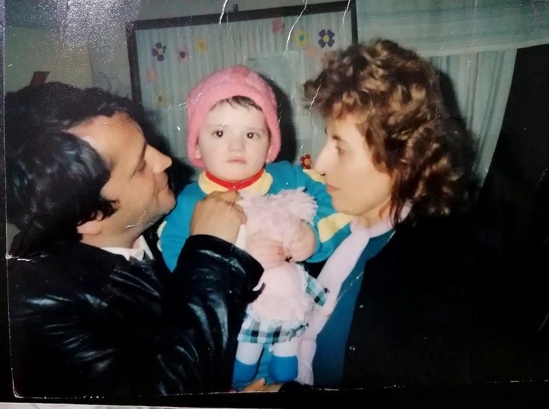 Povestea emoționantă a unei tinere românce care a fost adoptată în Italia: „ Cineva mi-a spus să mă întorc în România”