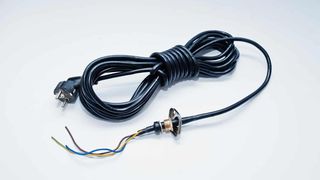 Cablurile audio analogice sau cele digitale? Află care este cel mai potrivit pentru tine!