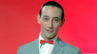 Doliu &icirc;n lumea filmului! Paul Reubens s-a stins din viață la v&acirc;rsta de 70 de ani. Actorul&nbsp;renumit pentru personajul&nbsp;Pee-wee Herman se lupta cu cancerul