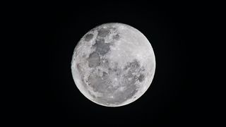 Lună Plină 1 august 2023 &icirc;n Vărsător. Sfaturile astrologului Nicoleta Ghiriș pentru fiecare zodie &icirc;n parte